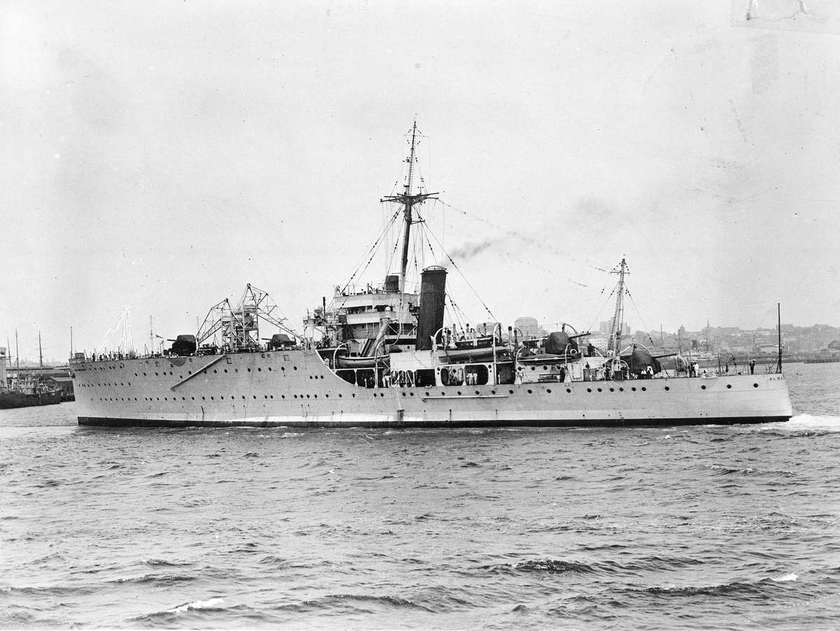 Imagery Scanned from Navy Historic Archive
